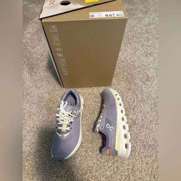 On Cloudrunner 2 in Purple and White - Picture 1 of 2